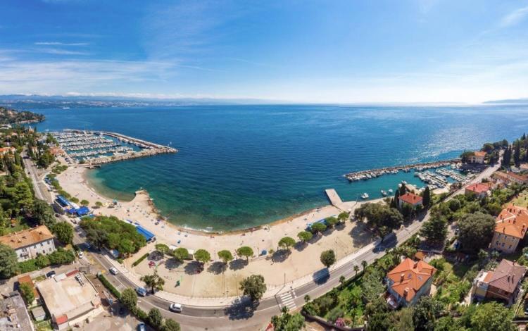 Luxury Villa Eternity - Marvelous Sea View - Box Spring Beds - Opatija-Poljane Buitenkant foto