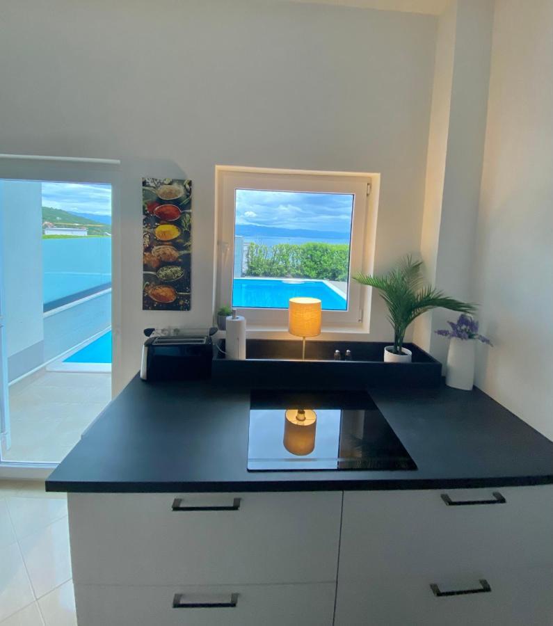 Luxury Villa Eternity - Marvelous Sea View - Box Spring Beds - Opatija-Poljane Buitenkant foto