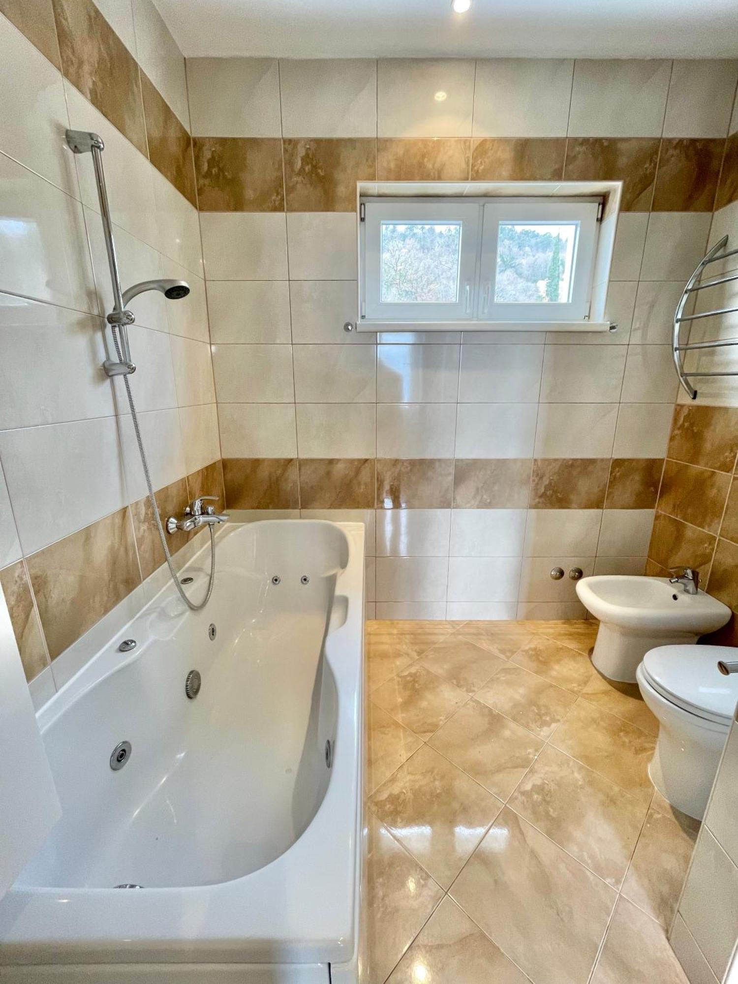 Luxury Villa Eternity - Marvelous Sea View - Box Spring Beds - Opatija-Poljane Buitenkant foto